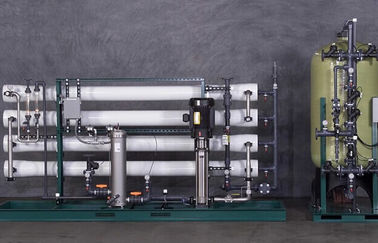 الصناعية التناضح العكسي معدات معالجة المياه لتنقية المياه أس 380V 50HZ